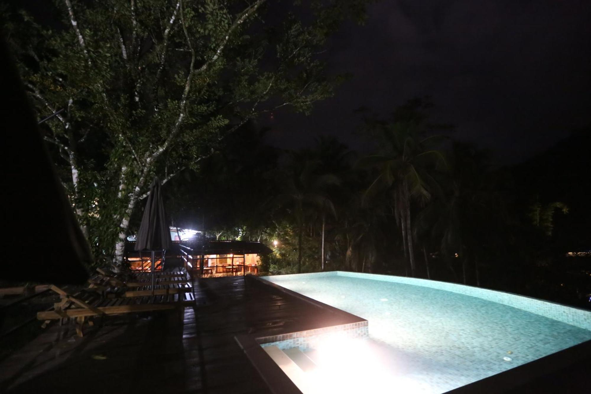 360 Rainforest Deniyaya Bagian luar foto